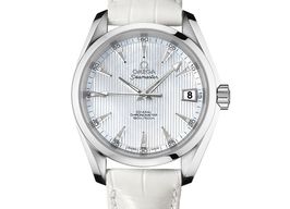 Omega Seamaster Aqua Terra 231.13.39.21.55.001 (2025) - Parelmoer wijzerplaat 39mm Staal